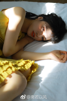 朝阳热心群众吃瓜